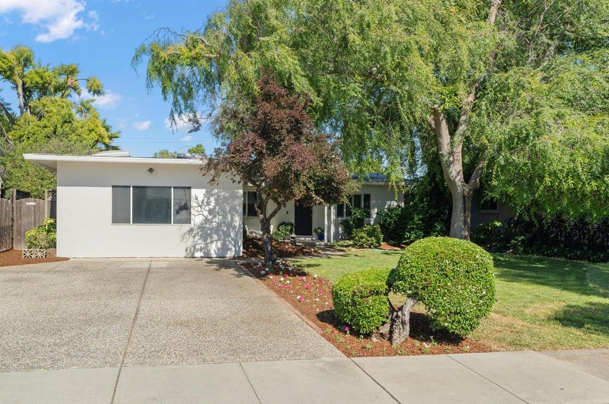 1464 Phantom Ave, San Jose, CA 95125