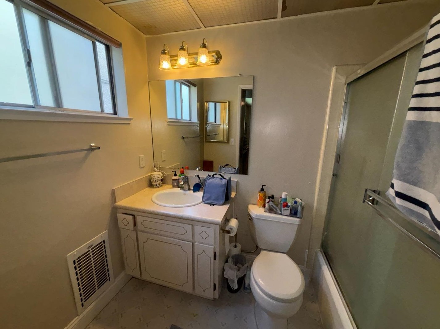 1315 Saratoga Ave, San Jose CA 95129-2510 exterior