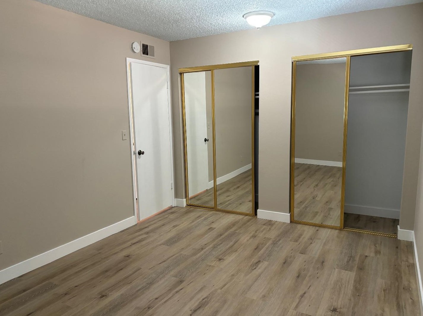 1315 Saratoga Ave, San Jose CA 95129-2510 exterior