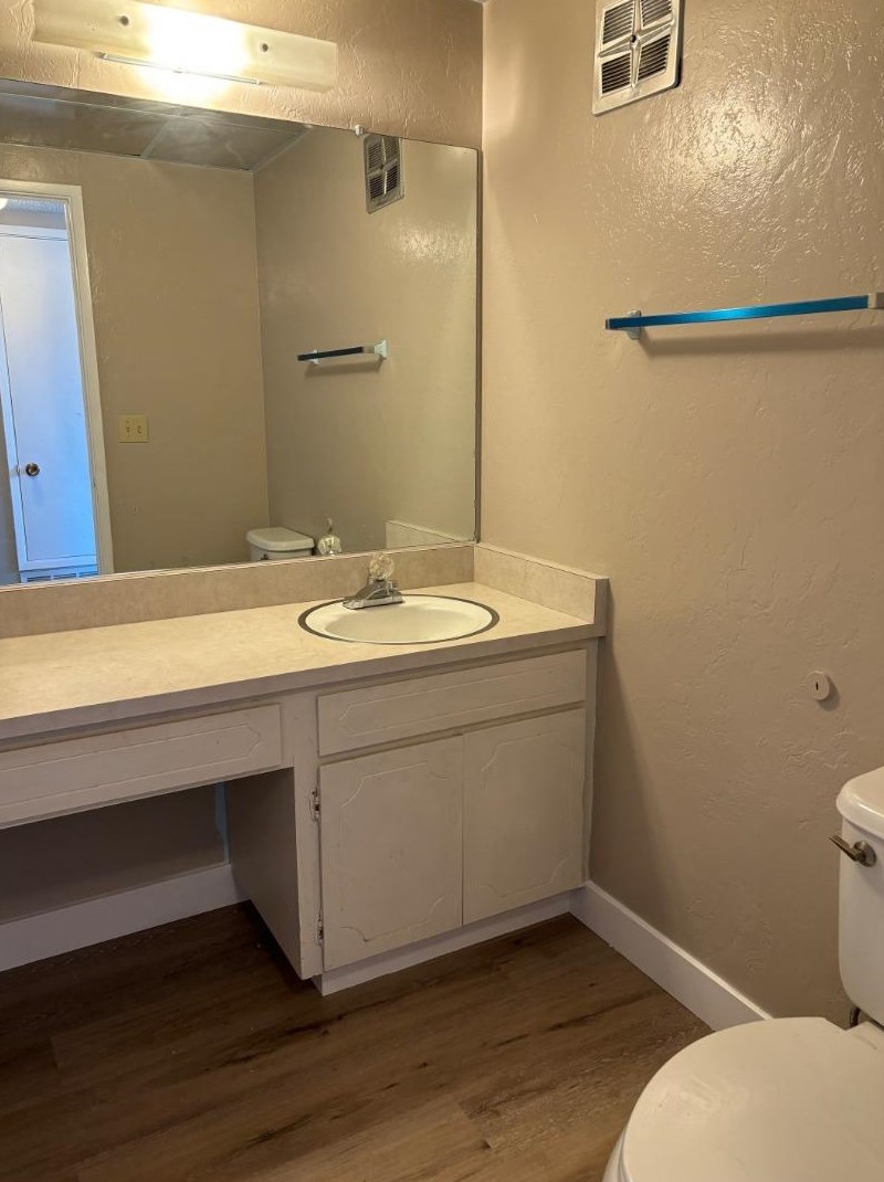 1315 Saratoga Ave, San Jose CA 95129-2510 exterior