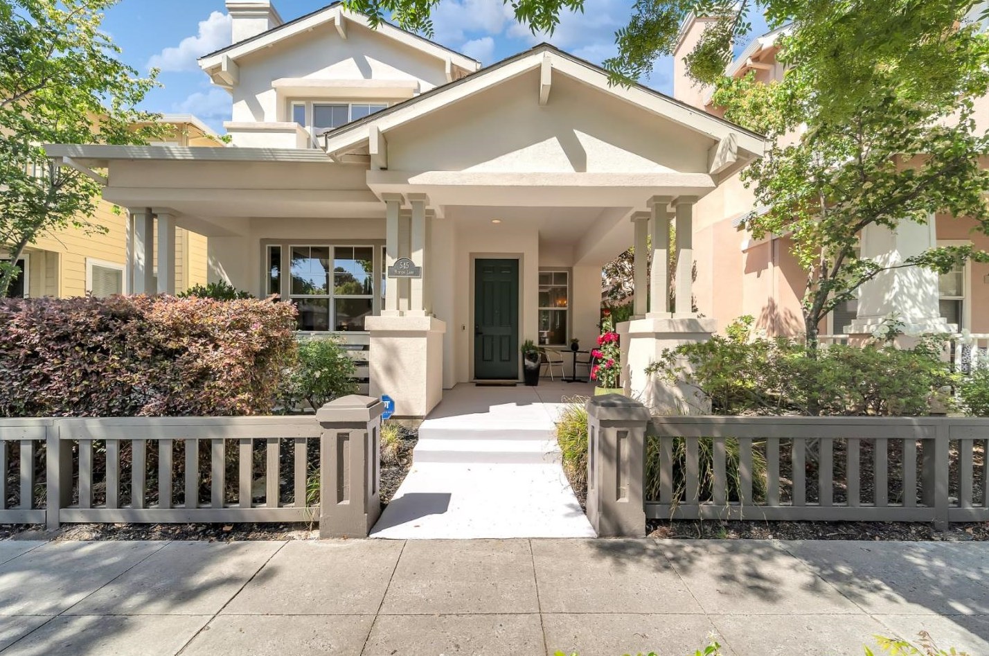545 Minton Ln, Mountain View, CA 94041