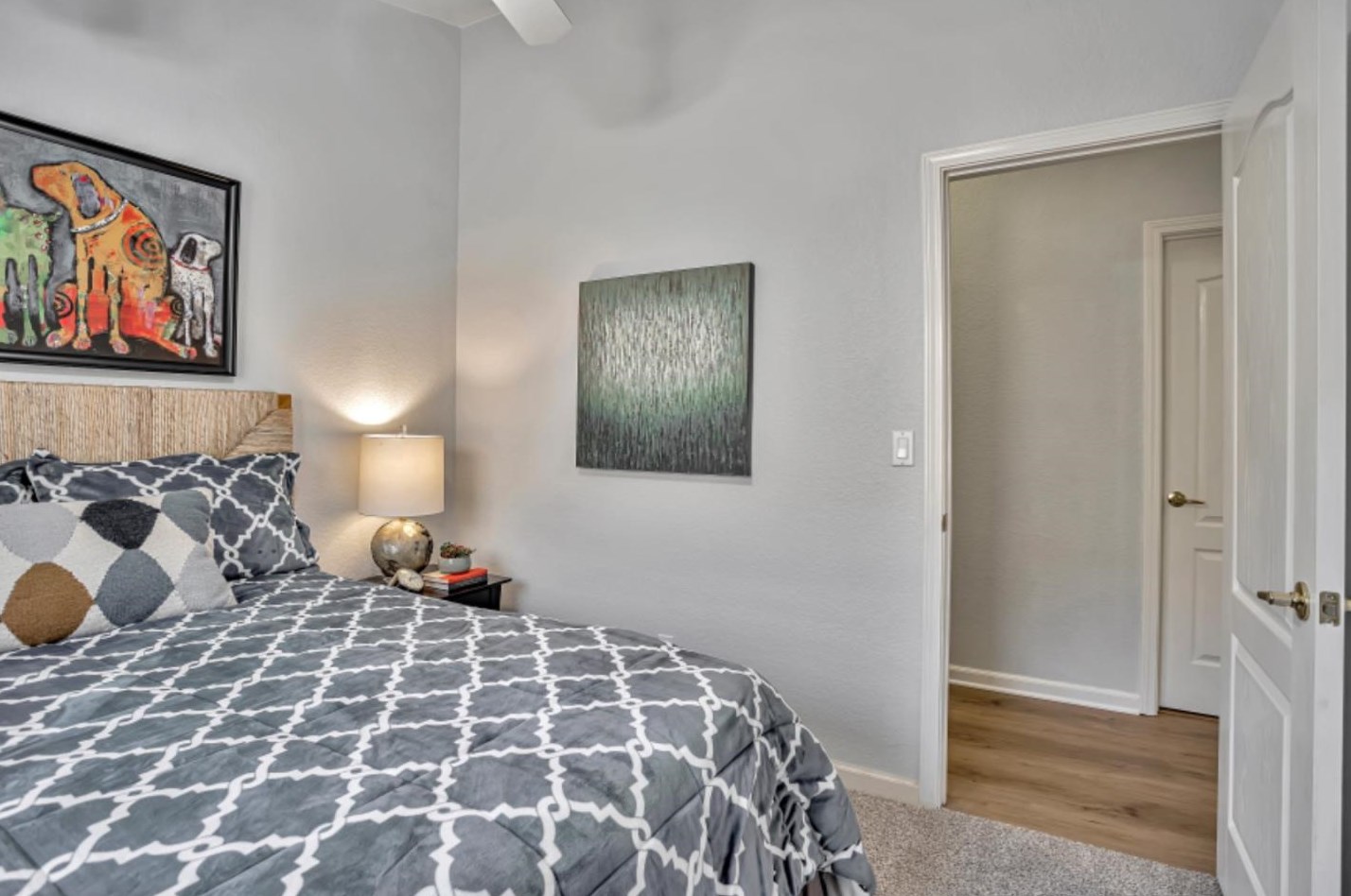 2824 Dinwiddie Way, Elk Grove CA 95758-7438 exterior