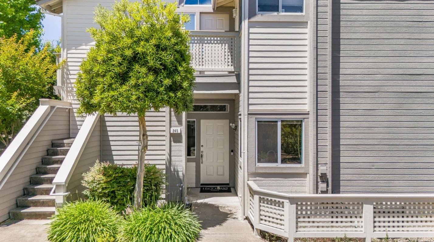 245 Florence Ct, Rodeo, CA 94547-2212