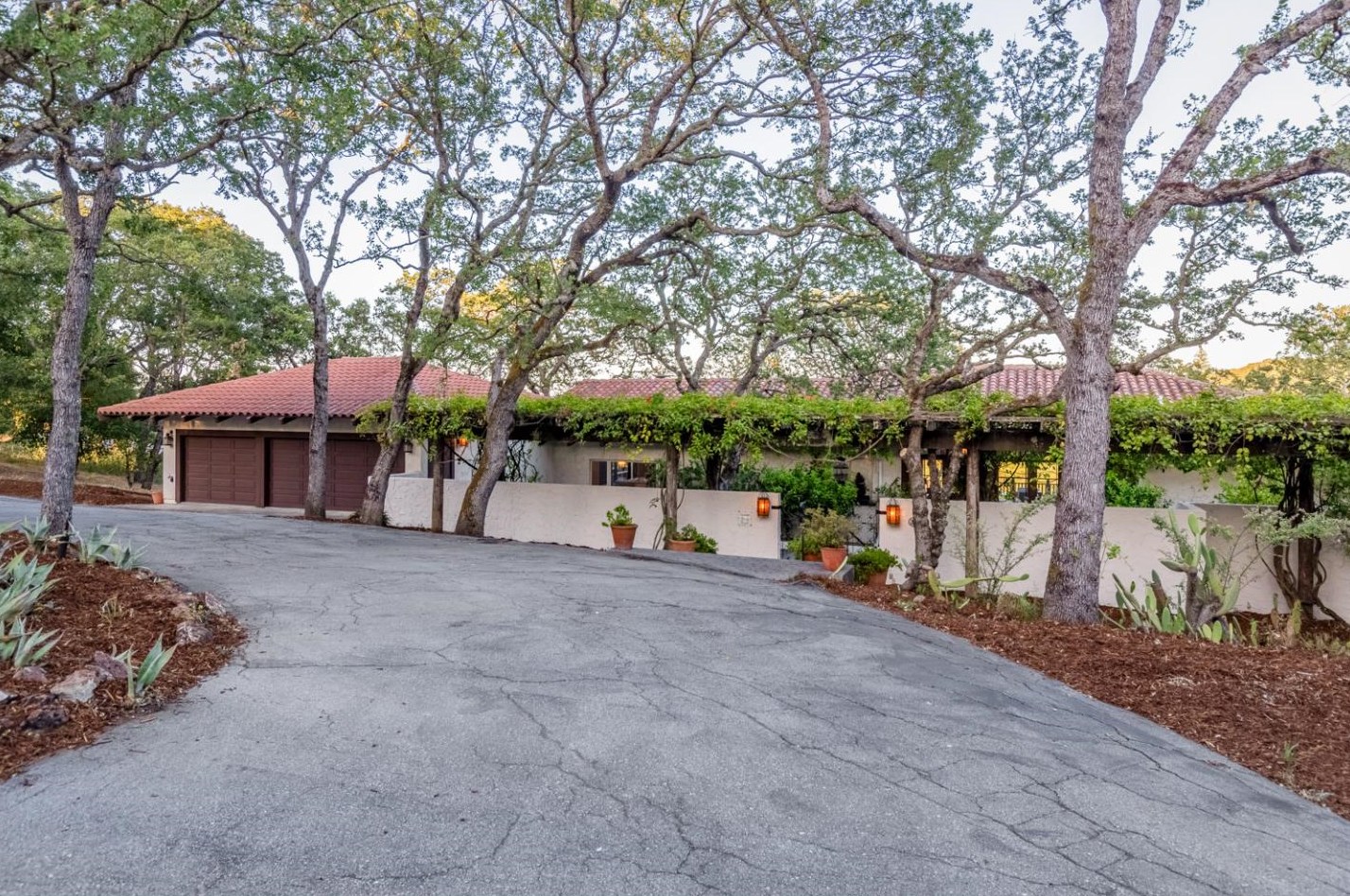 298 Escobar Rd, Menlo Park, CA 94028-7353