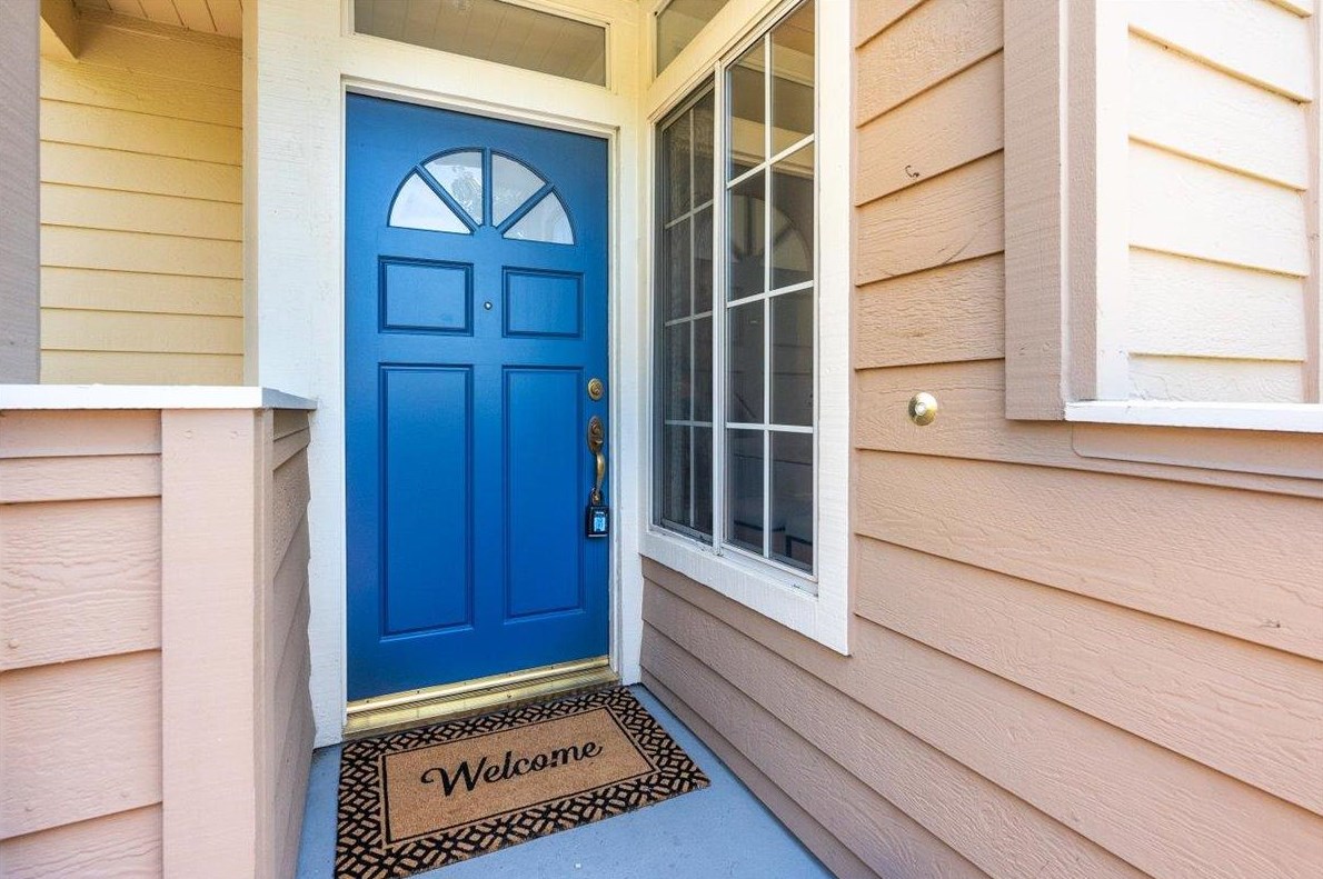 1163 La Rochelle Ter G, Sunnyvale, CA 94089