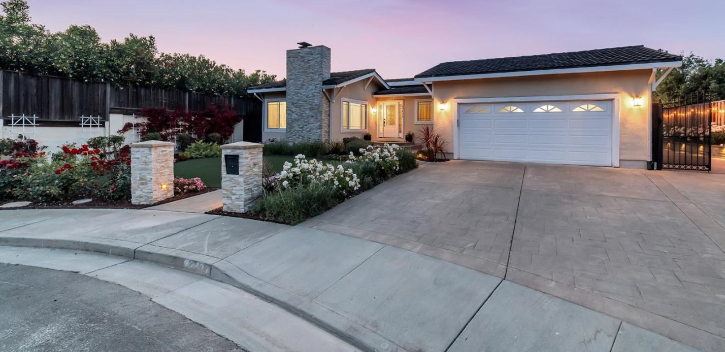 22423 Ramona Ct, Cupertino, CA 95014