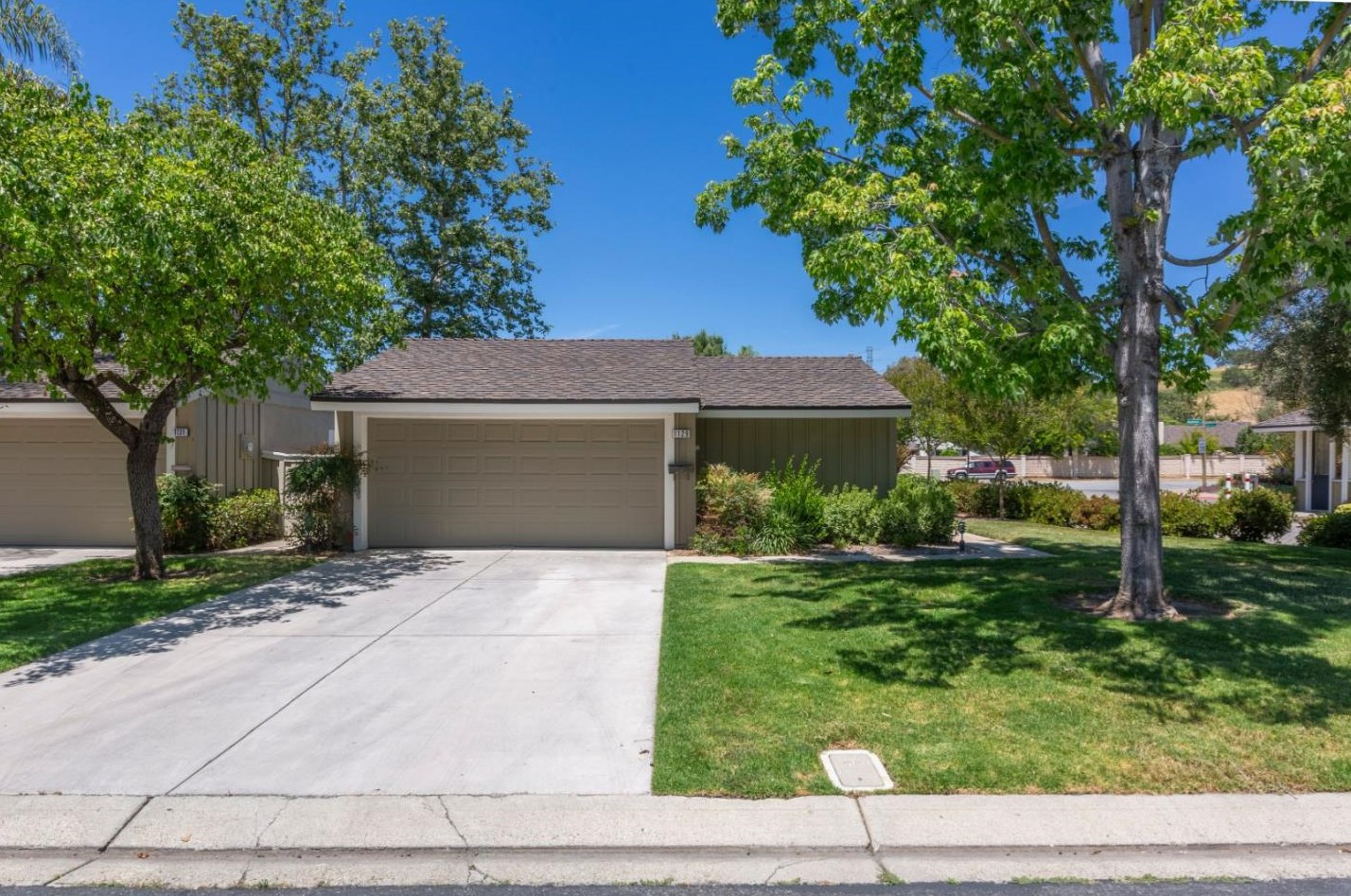 1129 Holly Oak Cir, San Jose, CA 95120-1543