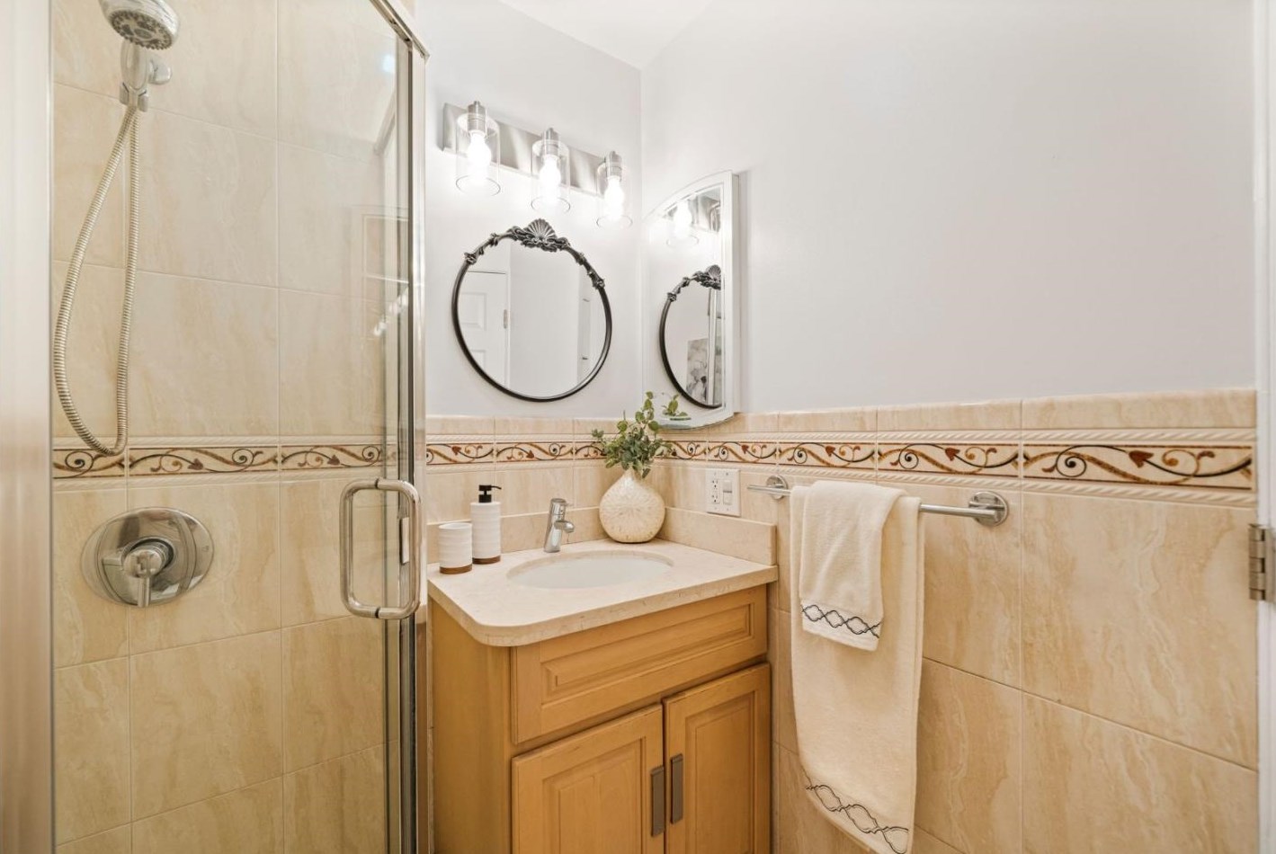 503 Hemlock Ave, Millbrae CA 94030-2041 exterior