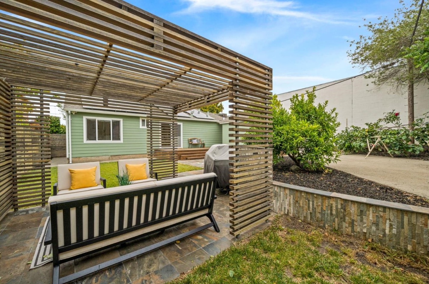 503 Hemlock Ave, Millbrae CA 94030-2041 exterior