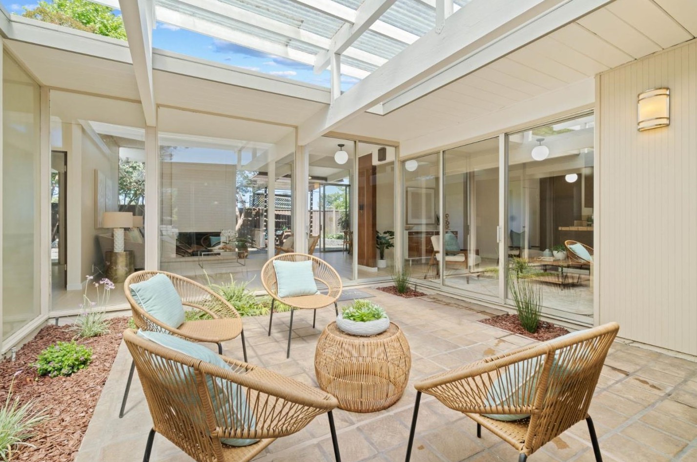 983 Susquehanna Ct, Sunnyvale, CA 94087-2107