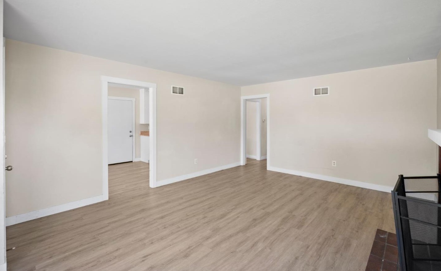 17795 Del Monte Ave, Morgan Hill CA  95037-4327 exterior