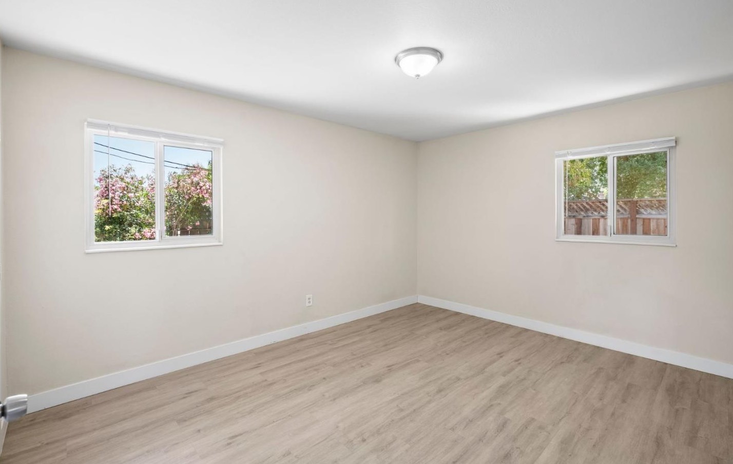 17795 Del Monte Ave, Morgan Hill CA  95037-4327 exterior