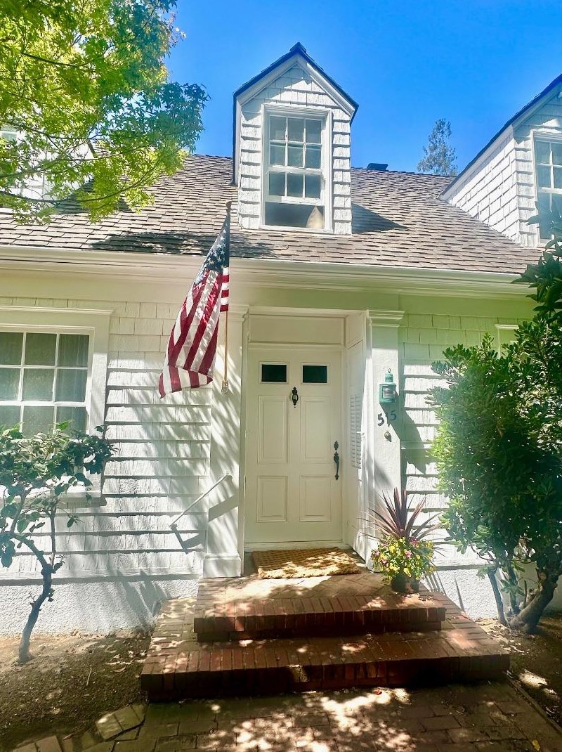 515 13th St, San Jose, CA 95112-1722