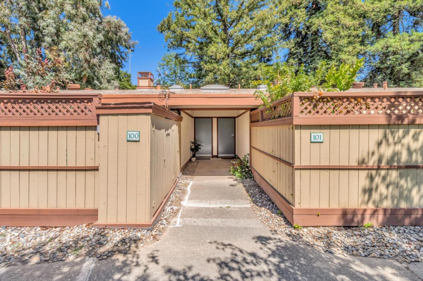 500 W Middlefield Rd 100, Mountain View, CA 94043