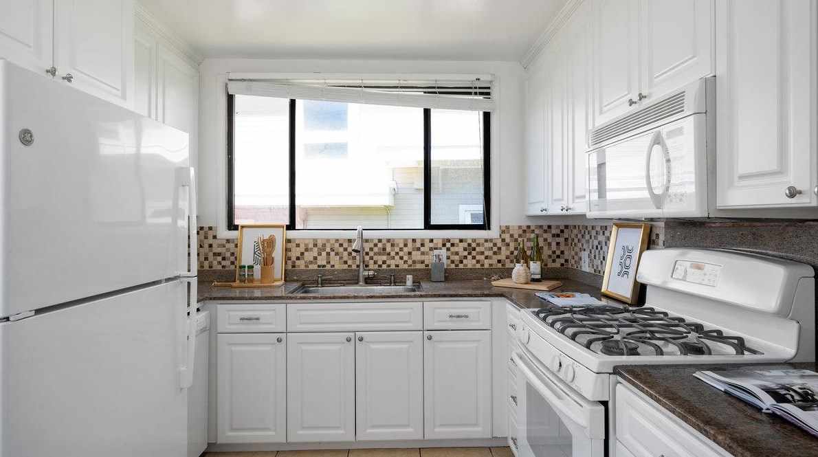 95 Fairmont Dr, Daly City CA  94015-3071 exterior