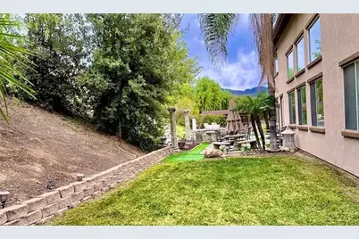29870 Watson Ct, Highland, CA 92346 - Photo 34
