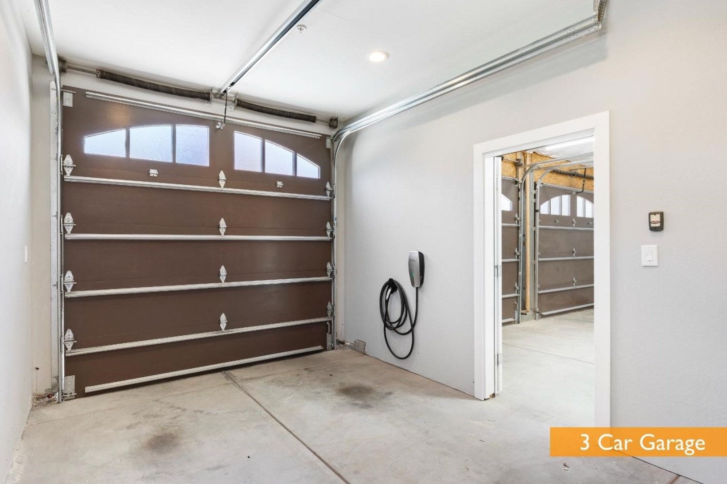 1220 Grant Rd, Los Altos CA 94024-6149 exterior