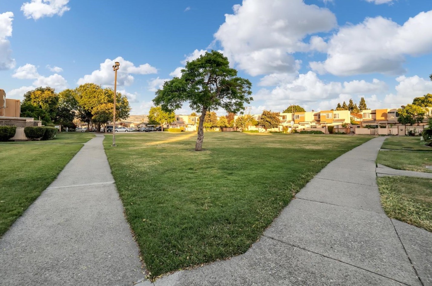 2183 Luz Ave, San Jose CA  95116-2051 exterior