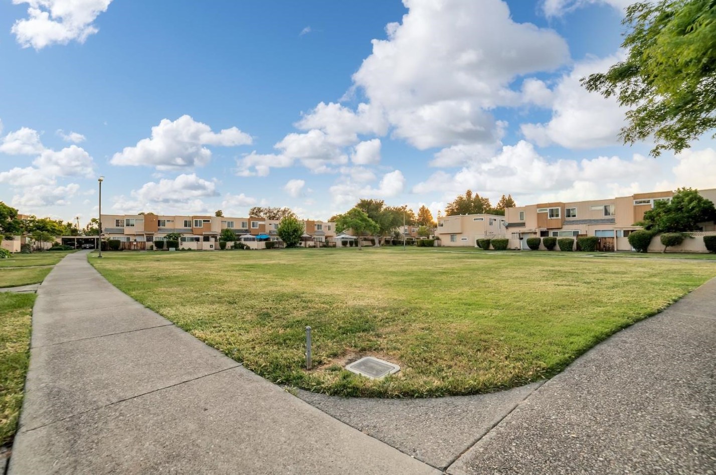 2183 Luz Ave, San Jose CA  95116-2051 exterior