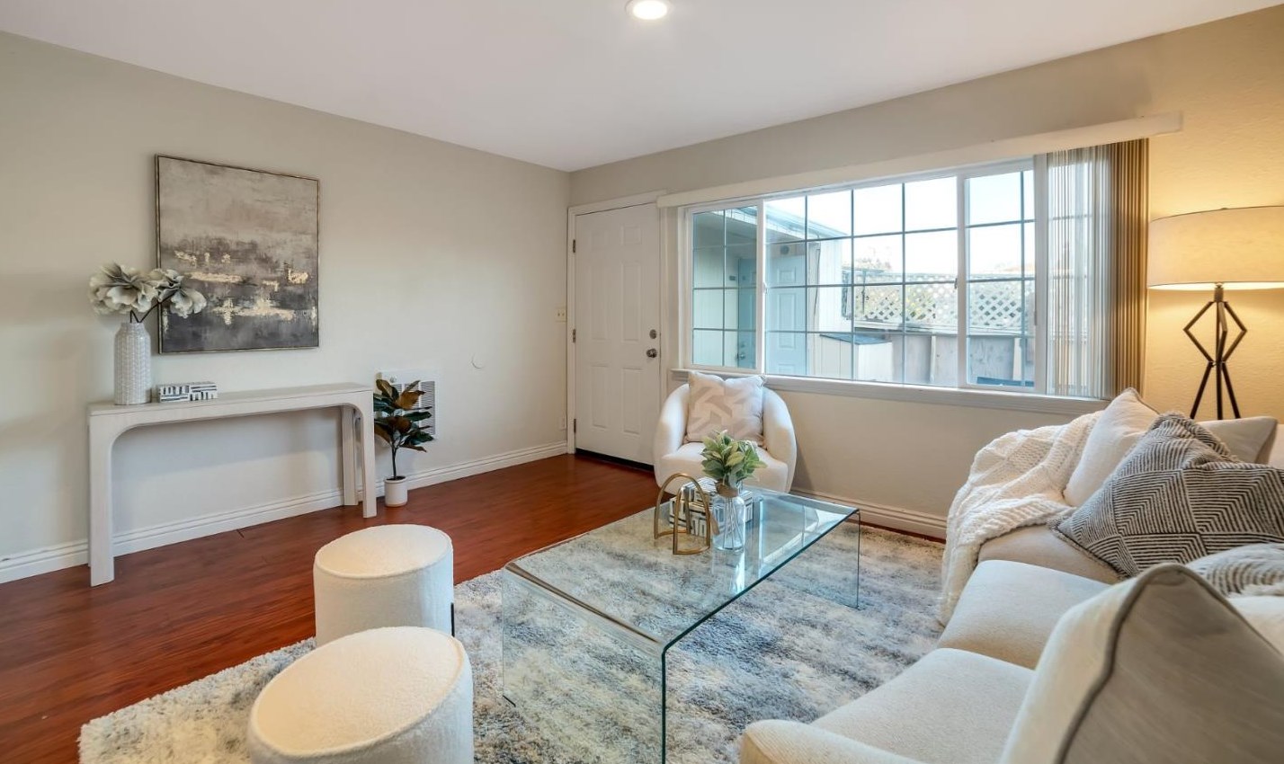 2183 Luz Ave, San Jose CA  95116-2051 exterior