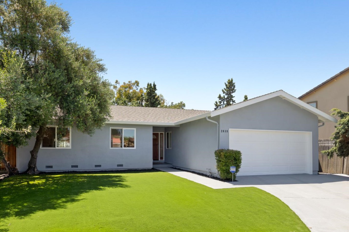 2039 Flintcrest Dr, San Jose, CA 95148-1229