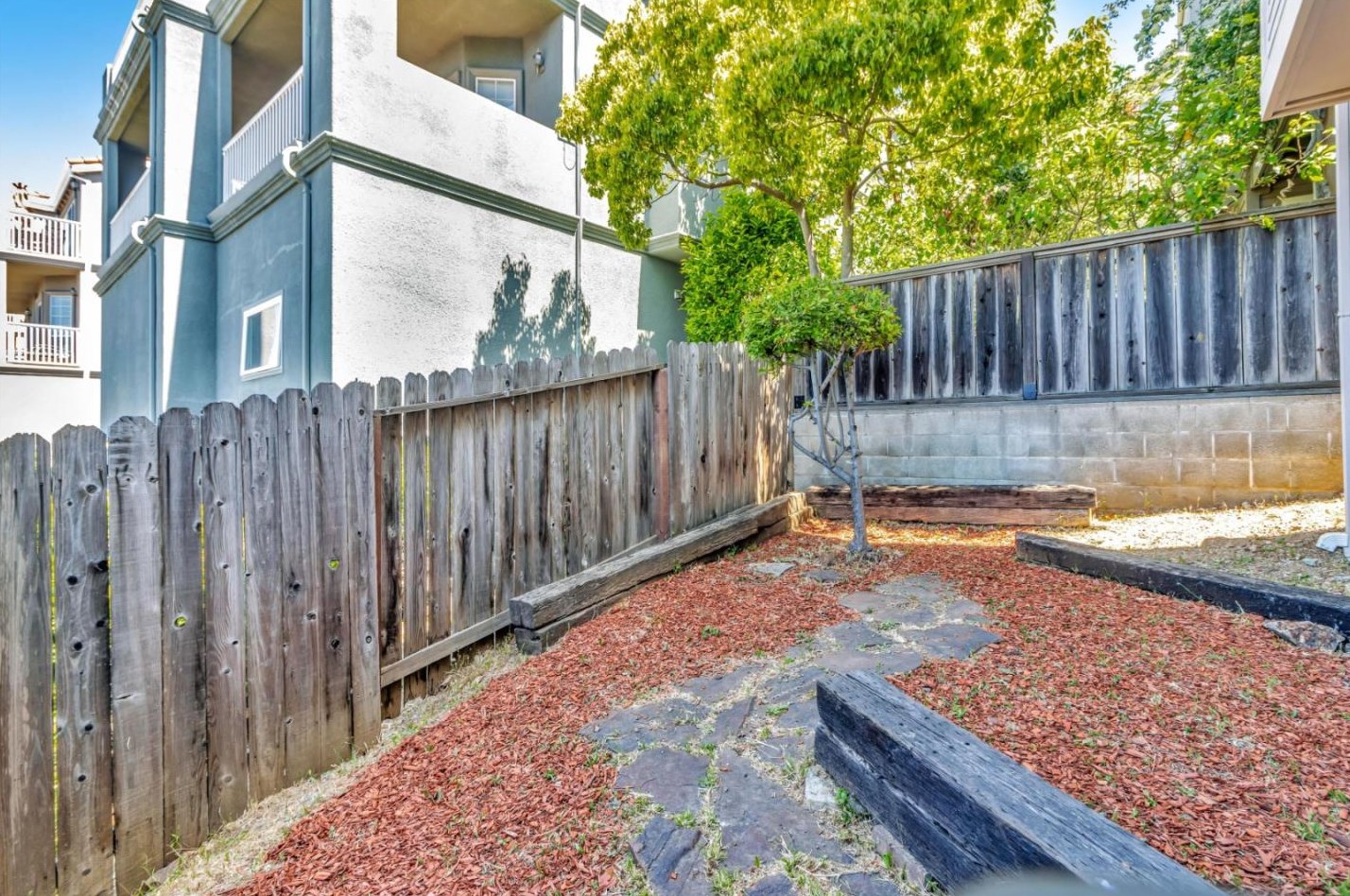 4335 Terrabella Pl, Oakland CA  94619-3154 exterior