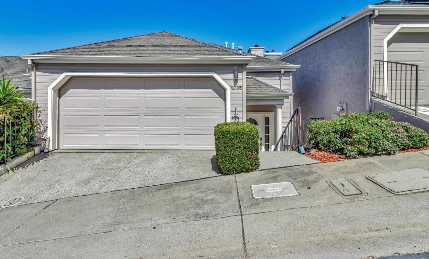4335 Terrabella Pl, Oakland, CA 94619-3152
