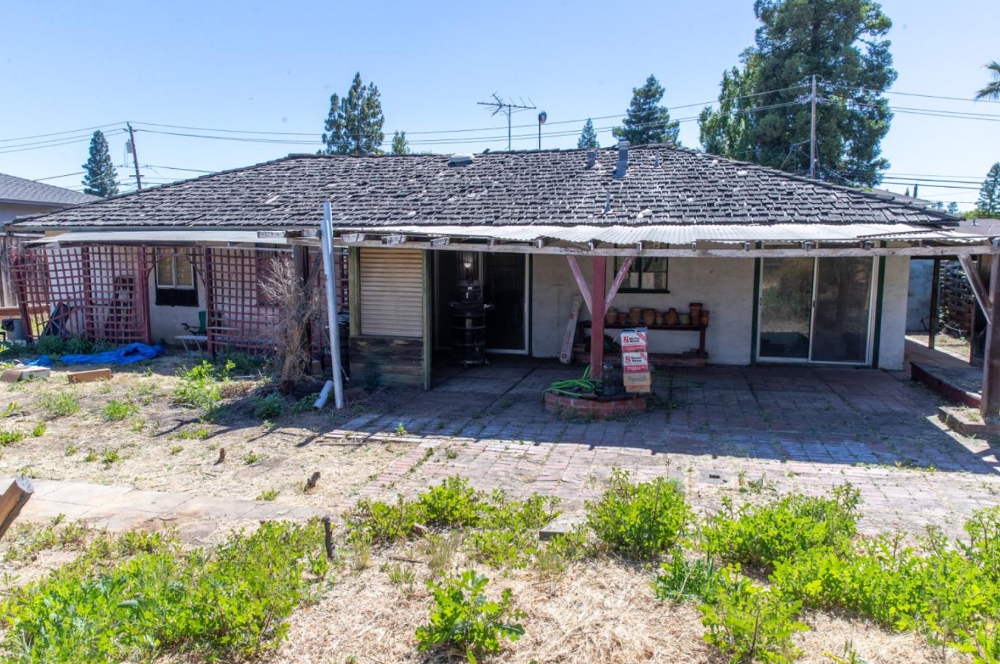 1391 La Bella Ave, Sunnyvale, CA 94087-4407