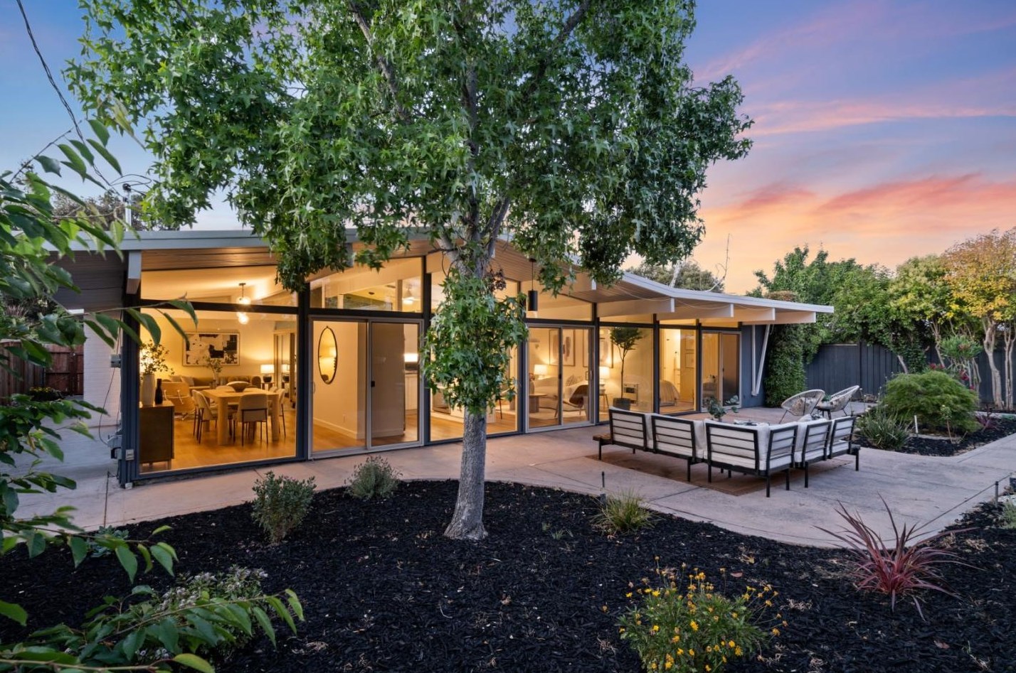 624 W Remington Dr, Sunnyvale, CA 94087