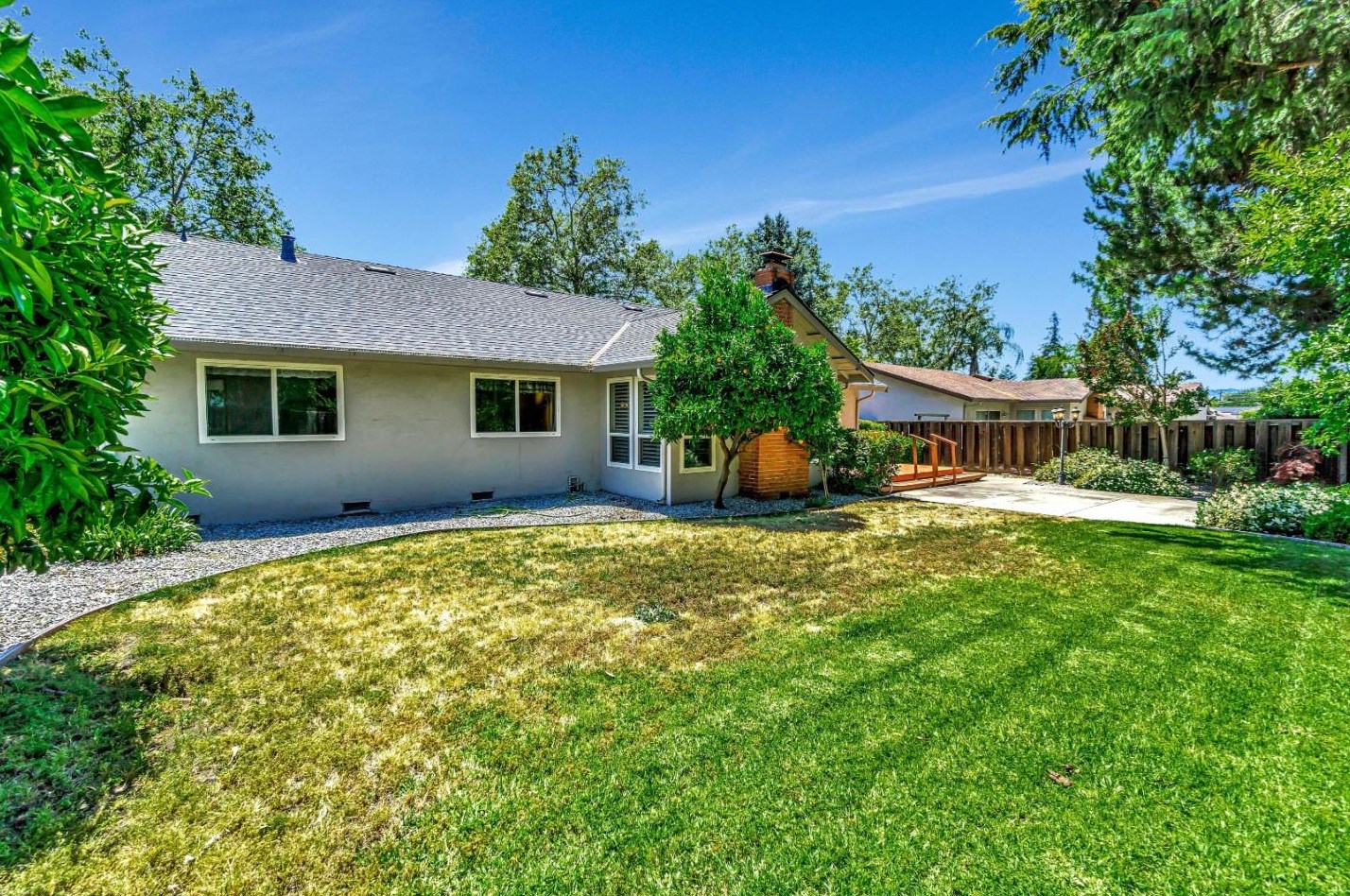 3424 Tupelo Dr, Walnut Creek CA  94598-2741 exterior