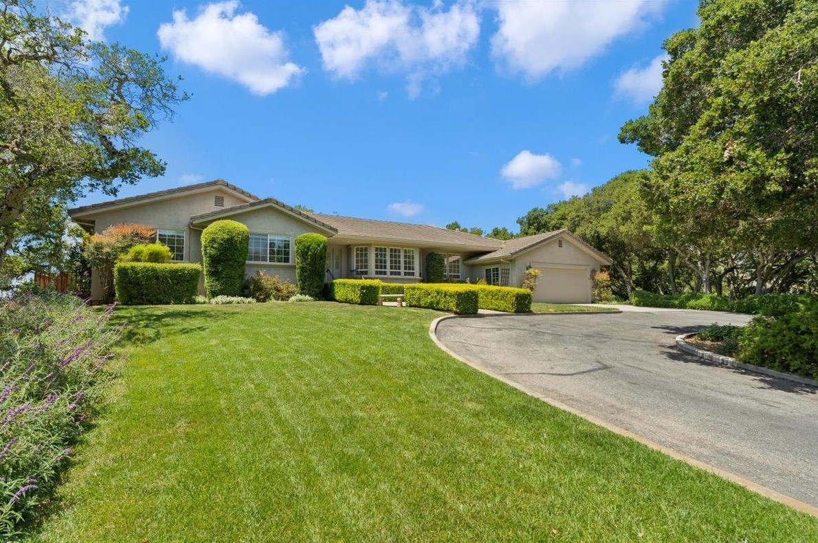 1302 Anton Pl, Aromas, CA 95004-9758