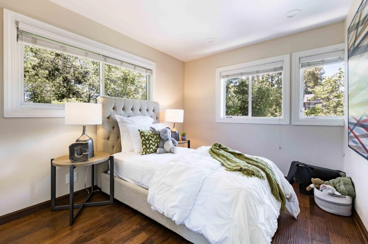 2182 Clayton Dr, Menlo Park CA exterior