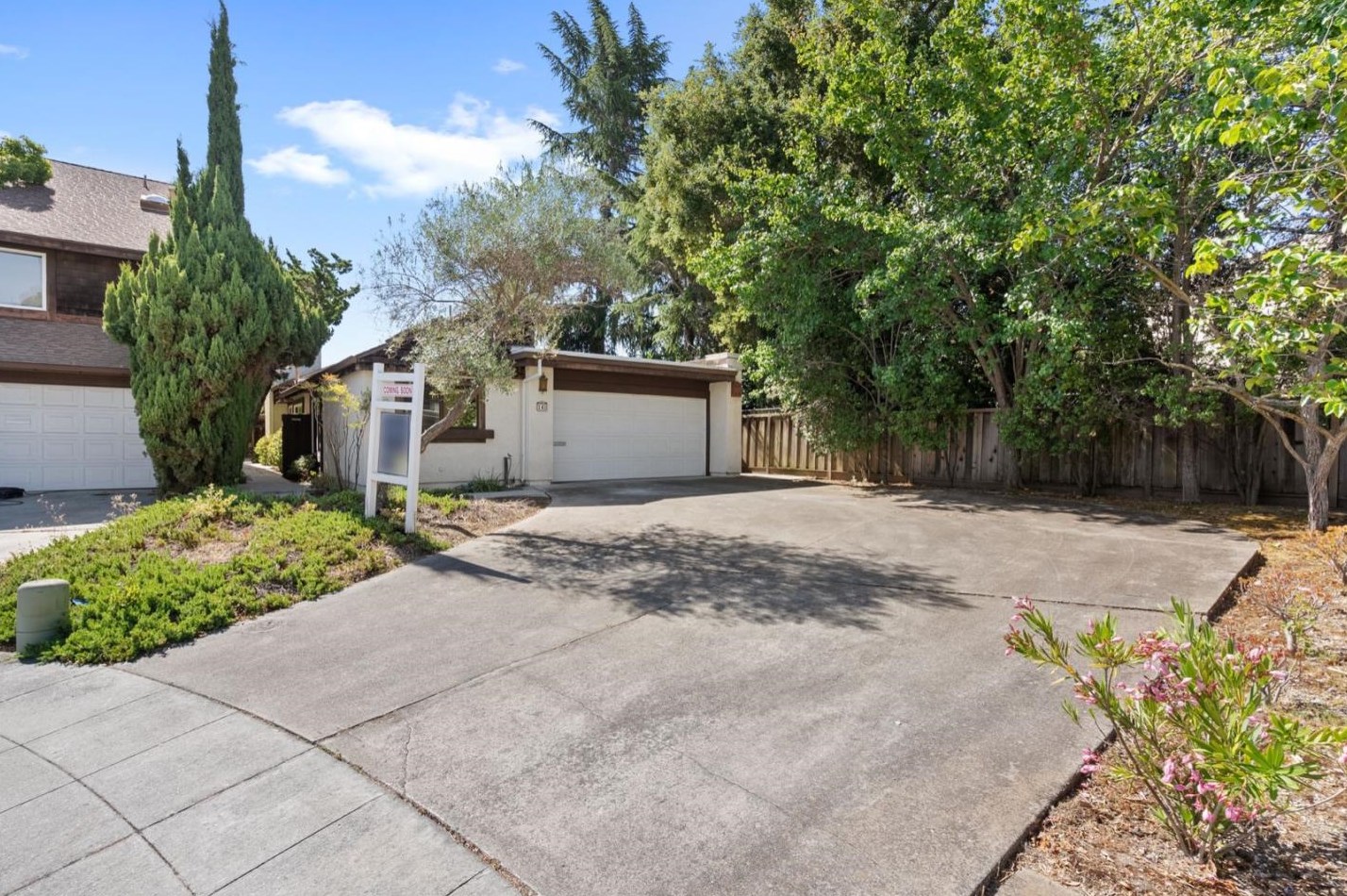140 Carson Ct, Sunnyvale, CA 94086-5804