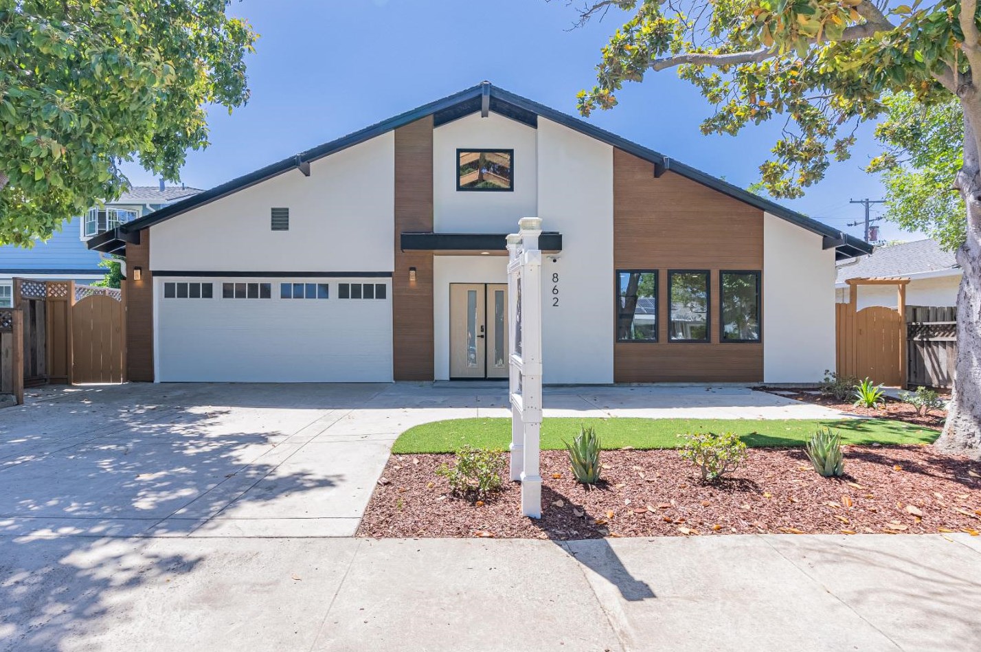 862 Tulane Ct, Mountain View, CA 94040-3630