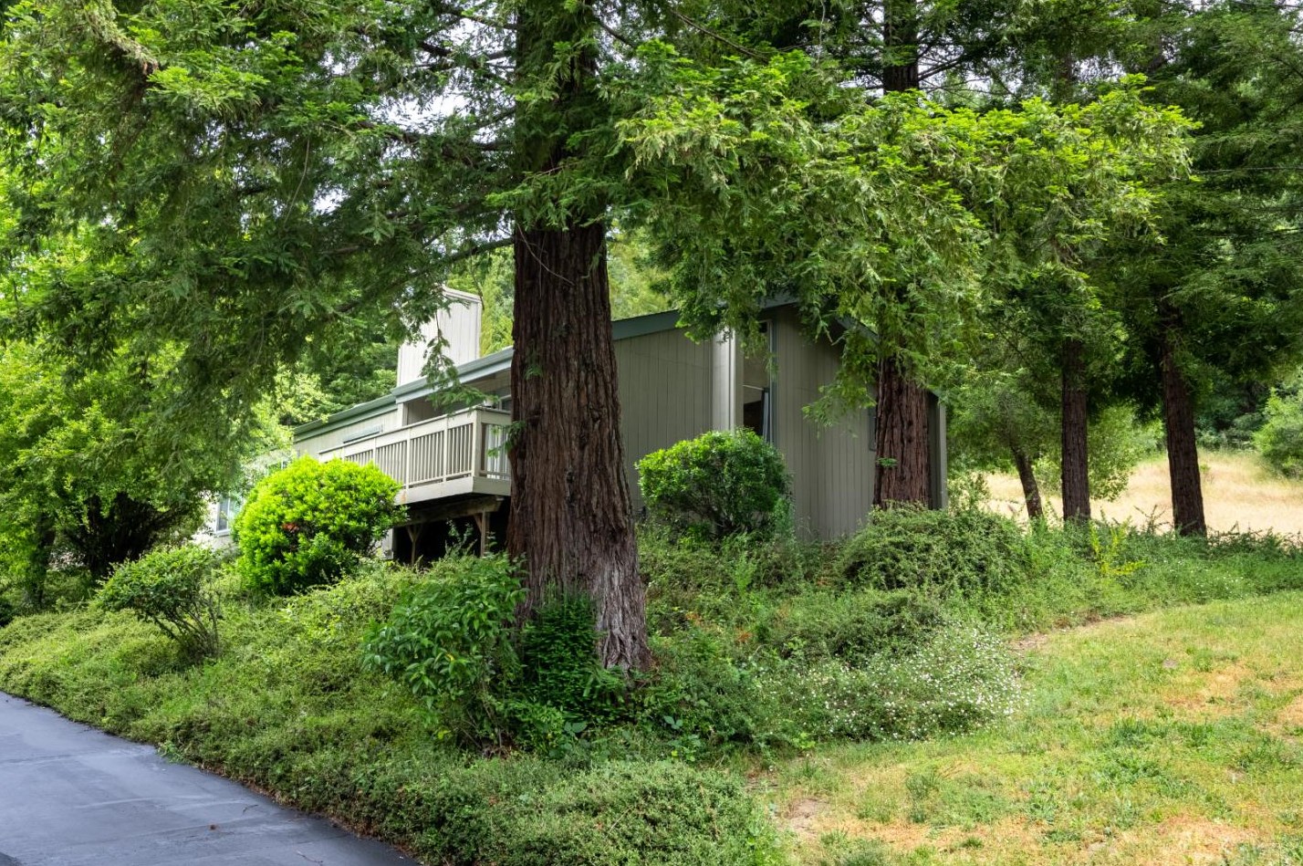 302 Anchor Ct, Big Basin, CA 95006