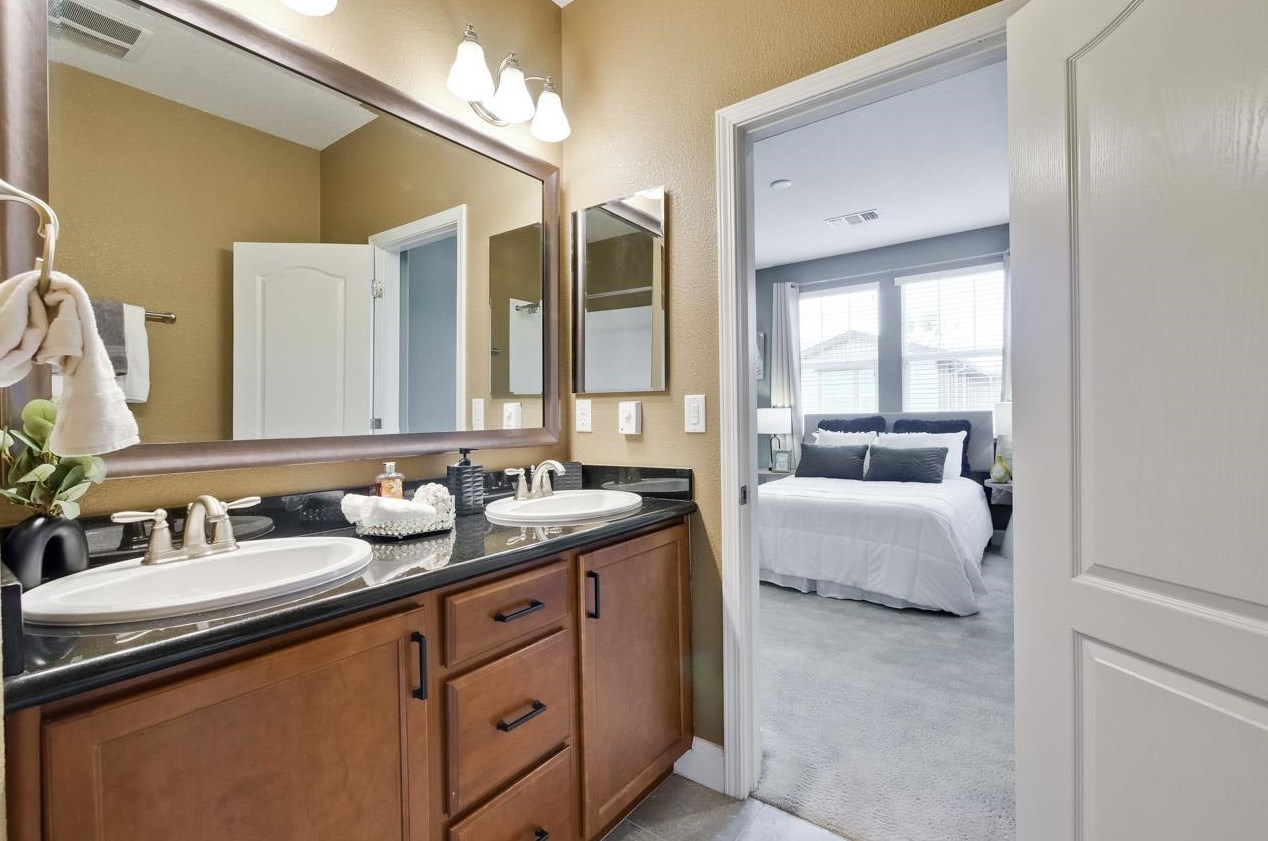 618 El Paseo Cir, Walnut Creek CA  94597-3155 exterior