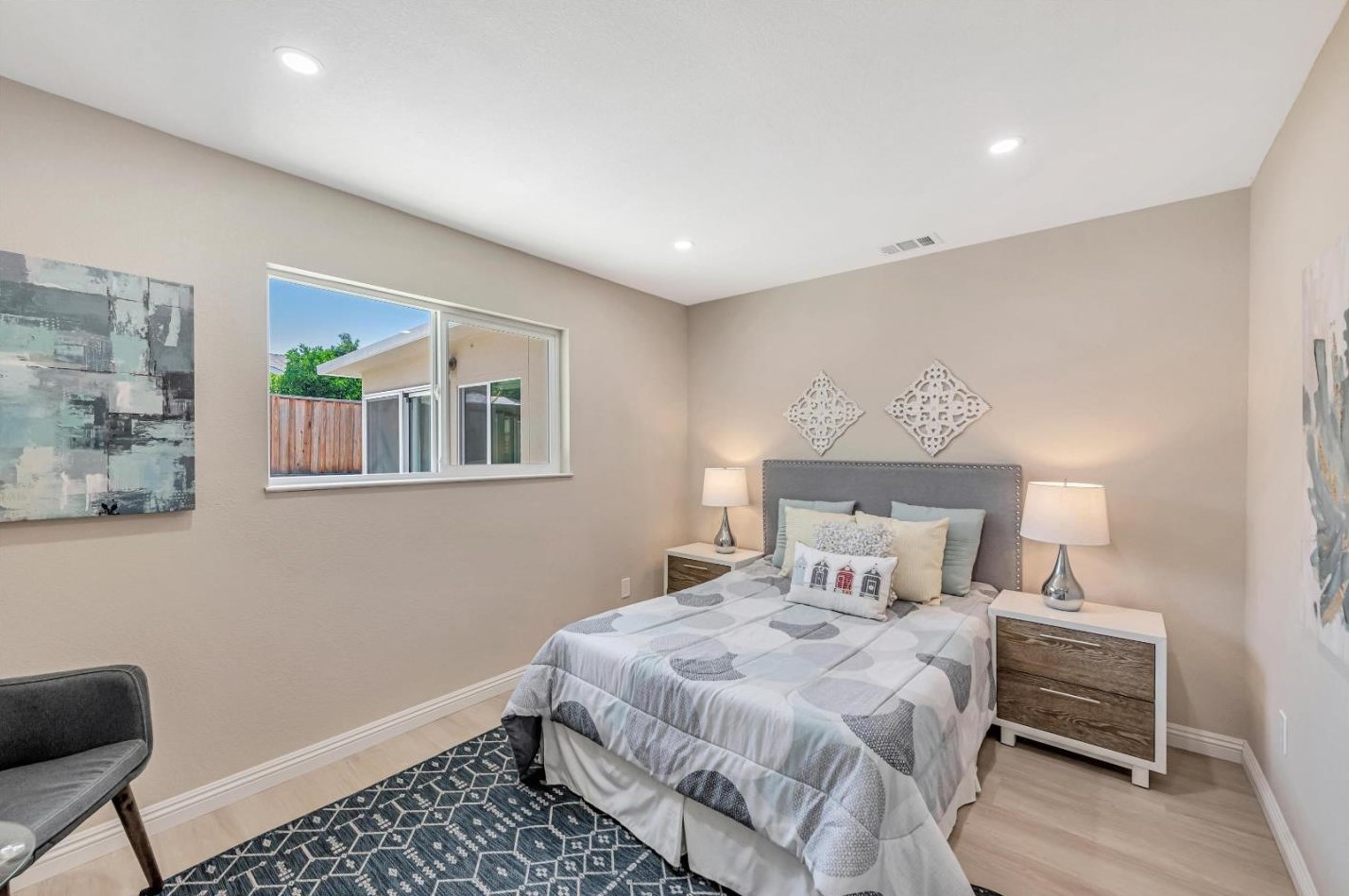 490 Temple Dr, Milpitas CA  95035-6036 exterior