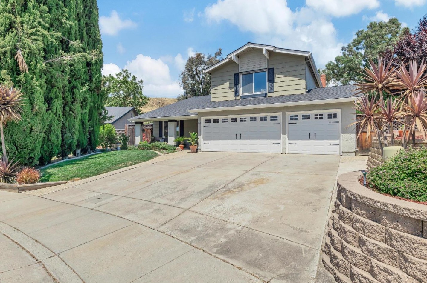 7552 Phinney Pl, San Jose, CA 95139