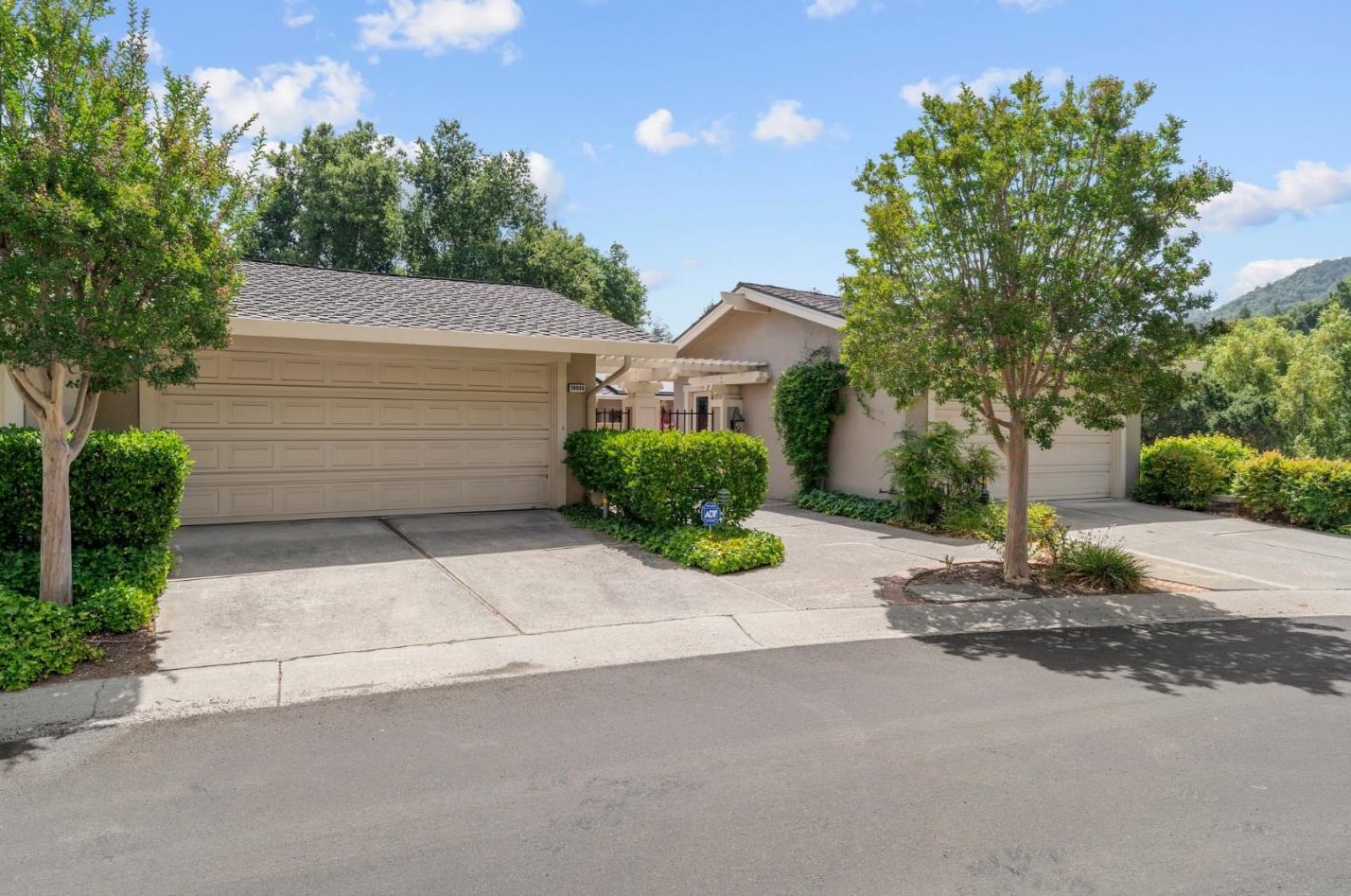 14688 Fieldstone Dr, Saratoga, CA 95070