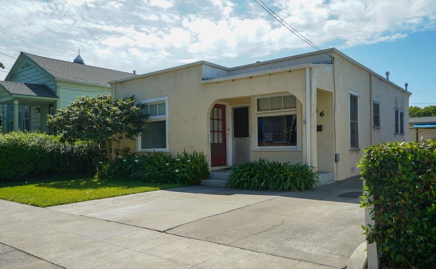 1056 San Fernando St, San Jose, CA 95116-2236