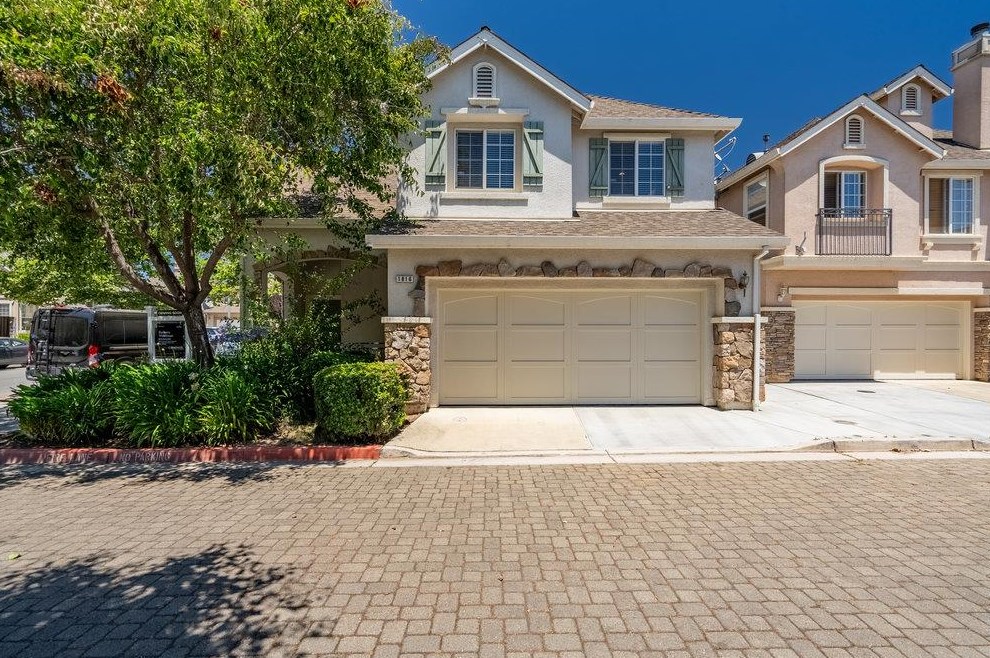 1816 Bradbury St, Salinas, CA 93906
