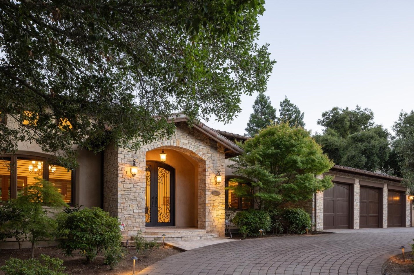 11308 Magdalena Rd, Los Altos, CA 94024