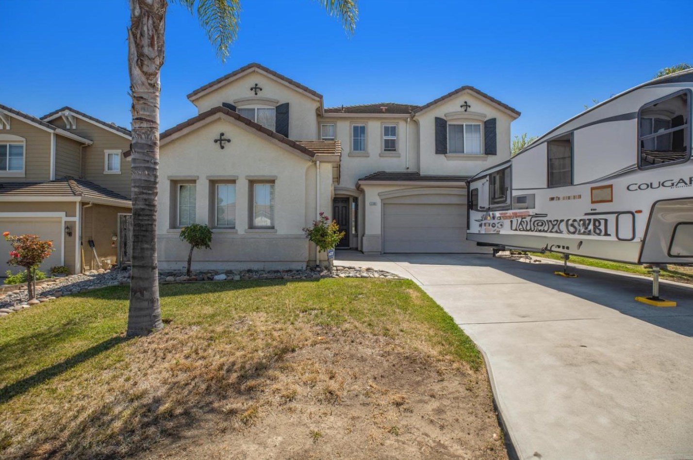 1101 Freedom Dr, Hollister, CA 95023