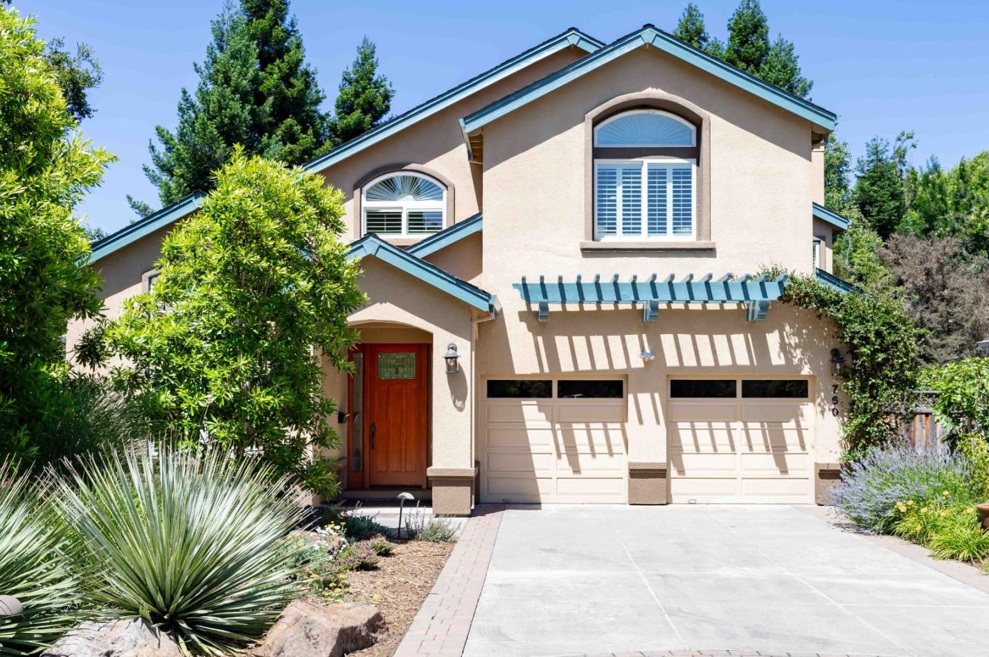 760 San Carlos Ct, Palo Alto, CA 94306-2533