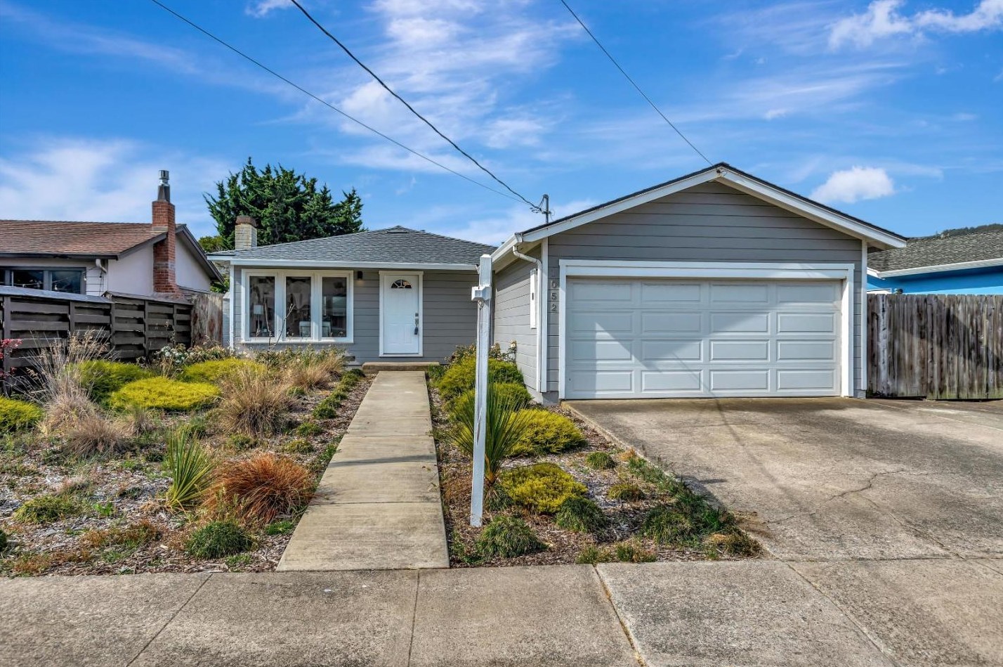 1052 Anza Dr, Pacifica, CA 94044