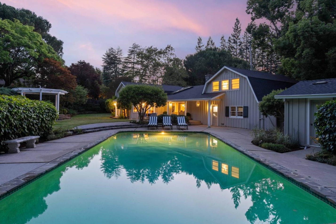 25526 Adobe Ln, Los Altos, CA 94022