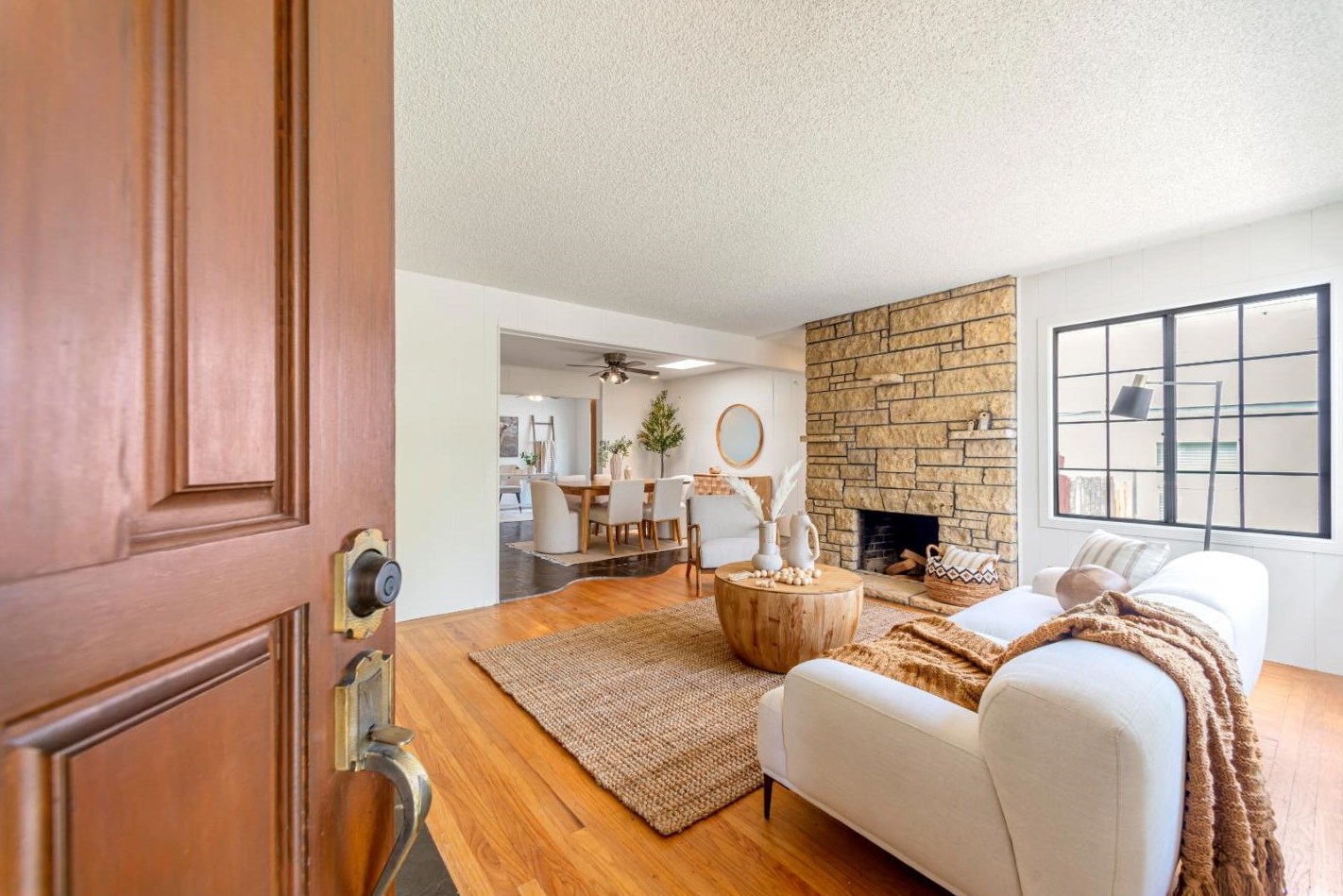 1742 Alameda De Las Pulgas, Redwood City, CA 94061