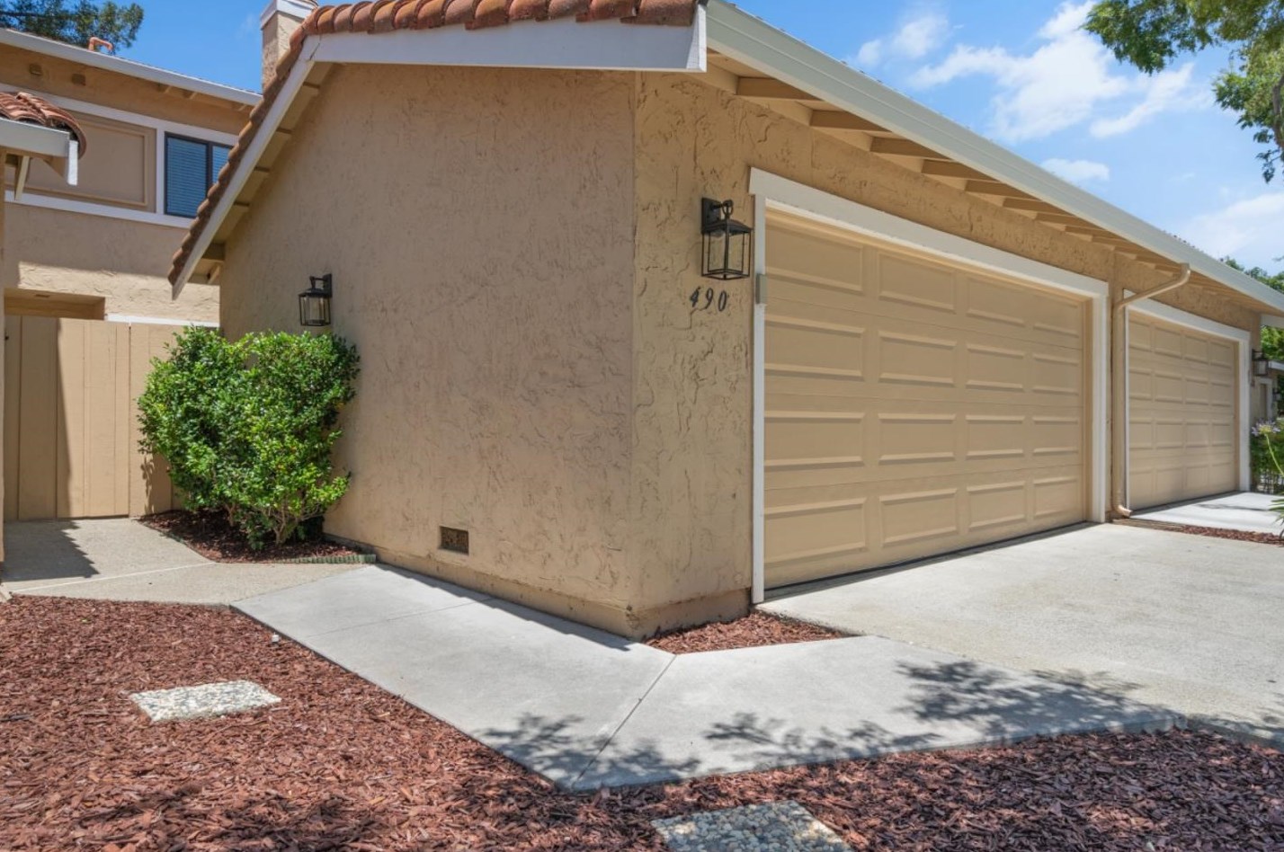 490 W Hacienda Ave, Campbell, CA 95008