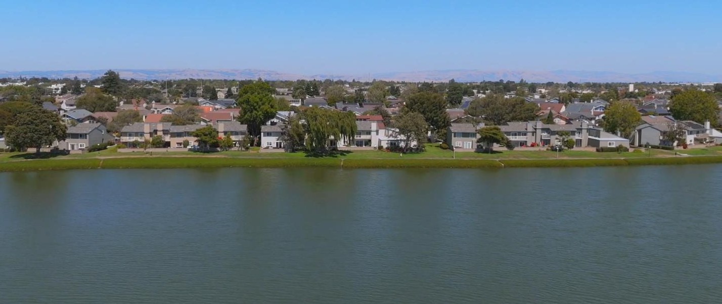 144 Beach Park Blvd, San Mateo CA  94404-2708 exterior