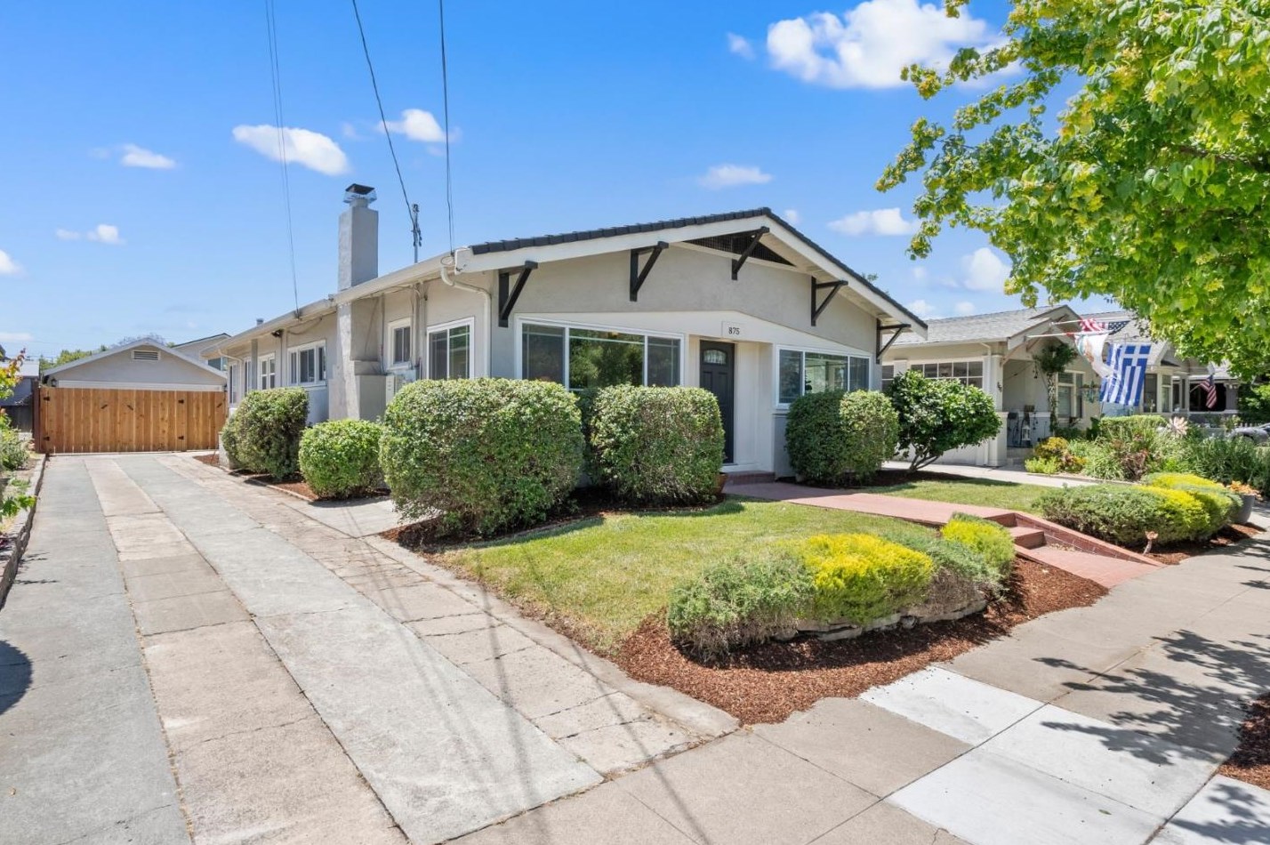 875 8th St, San Jose, CA 95112-3947